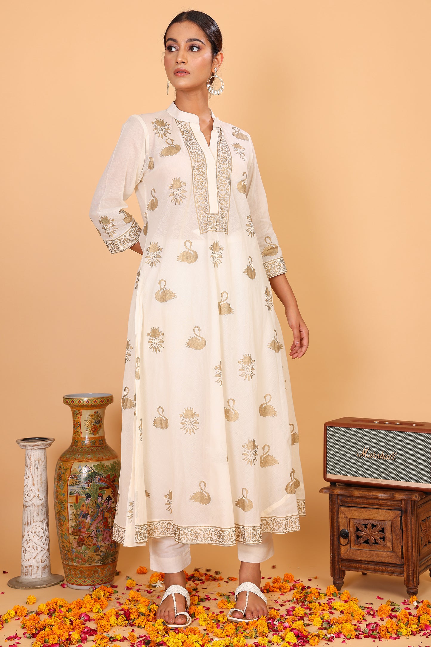 Off white kurta with hand block print in golden