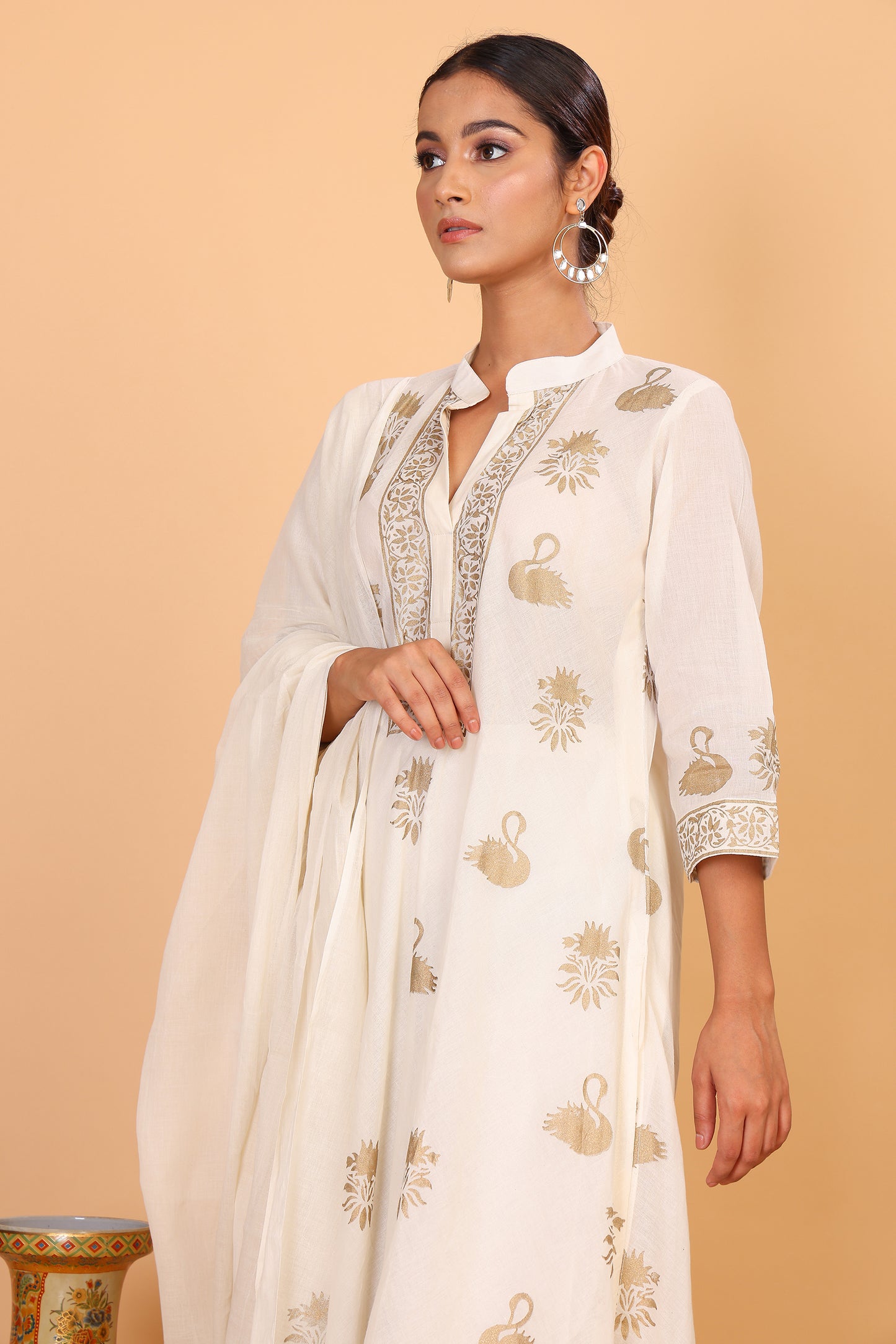 Off white kurta with hand block print in golden