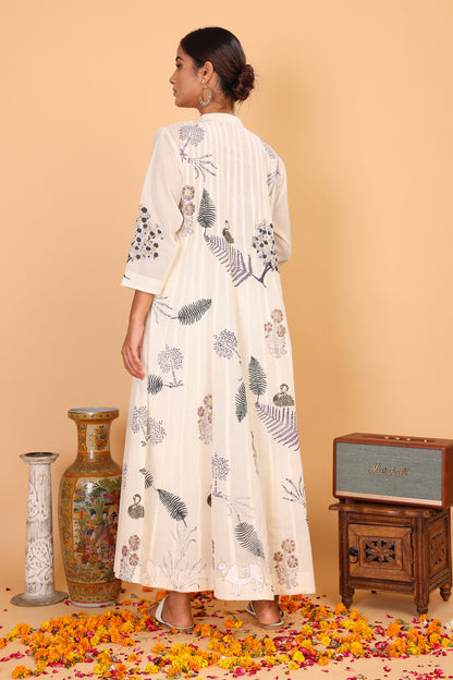 Kalidaar off white kurta with hand block print