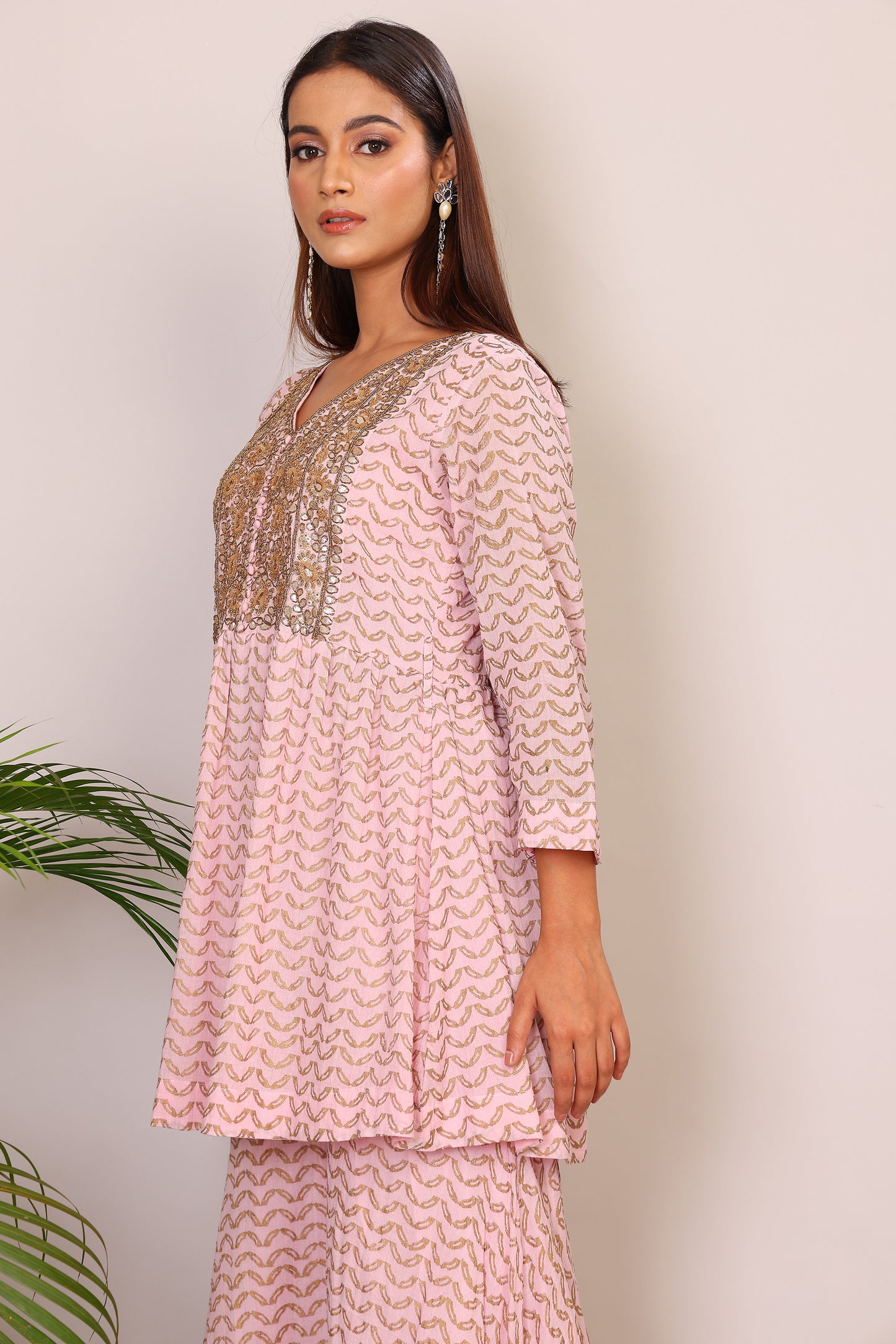 Blush hand block co-ord with Kundan embroidery