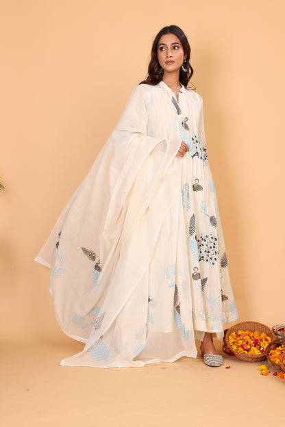 Kalidaar kurta with hand block print in shades of blue