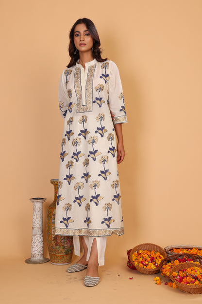 Off white kurta with golden khadi block print with dupatta and pants