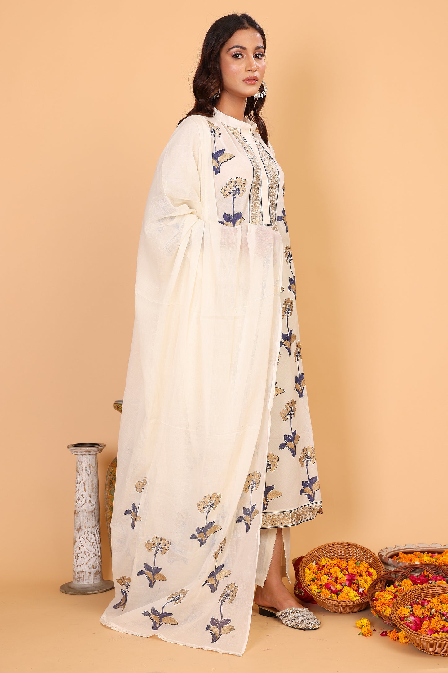 Off white kurta with golden khadi block print with dupatta and pants