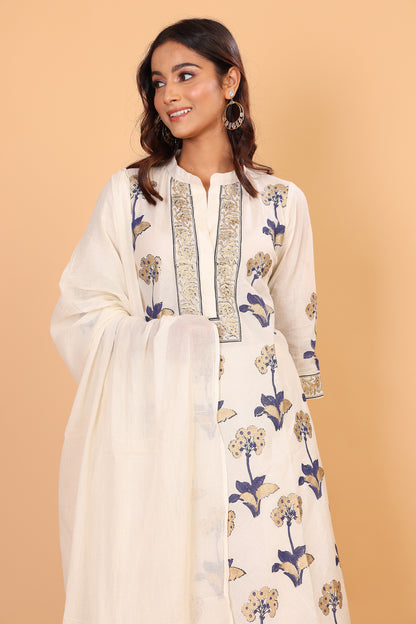 Off white kurta with golden khadi block print with dupatta and pants