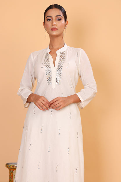 Off white kurta anarkali with mirror embroidery neckline with pants