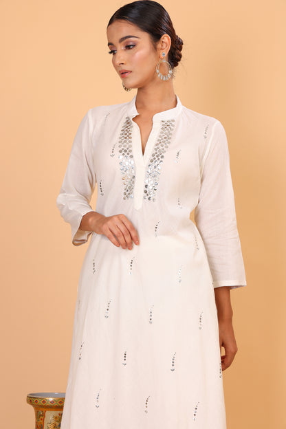 Off white kurta anarkali with mirror embroidery neckline with pants