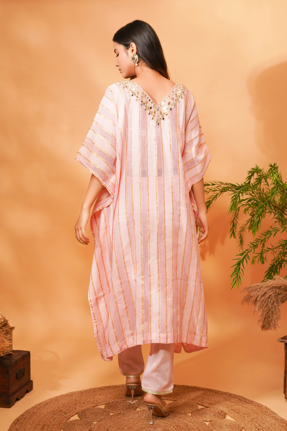 Pink textured kaftan with mirror embroidery