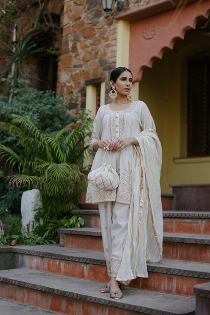 Off white kalidaar kurta with salwaar and dupatta