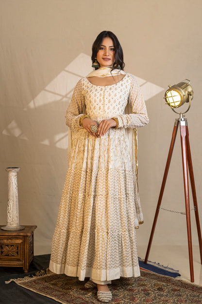 Lucknowi Daraz Yoke with Khari Block Print, Dupatta & Churidar