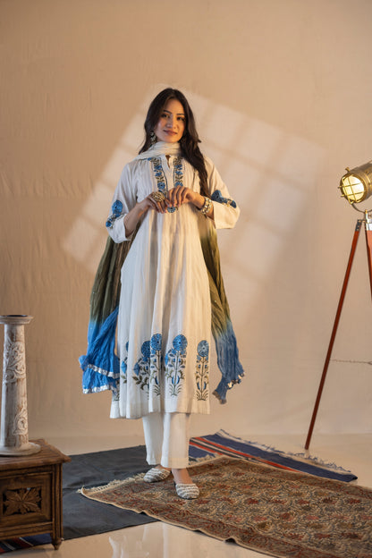 Embroidered Kurta with Pants and Shaded Dupatta