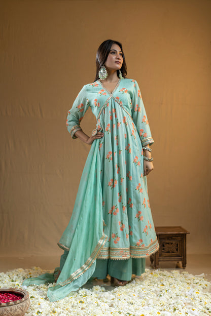 Cotton Georgette with Bust Lace and Hem Detailing, Paired with Flared Pants and Georgette Dupatta with Lace