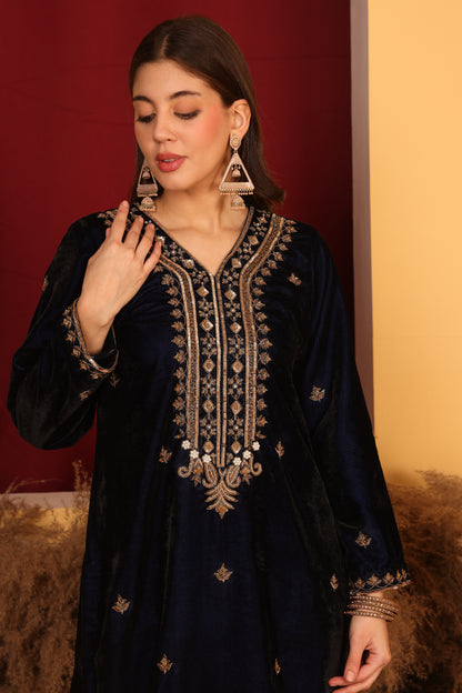 Chic Black Velvet Kurta Set