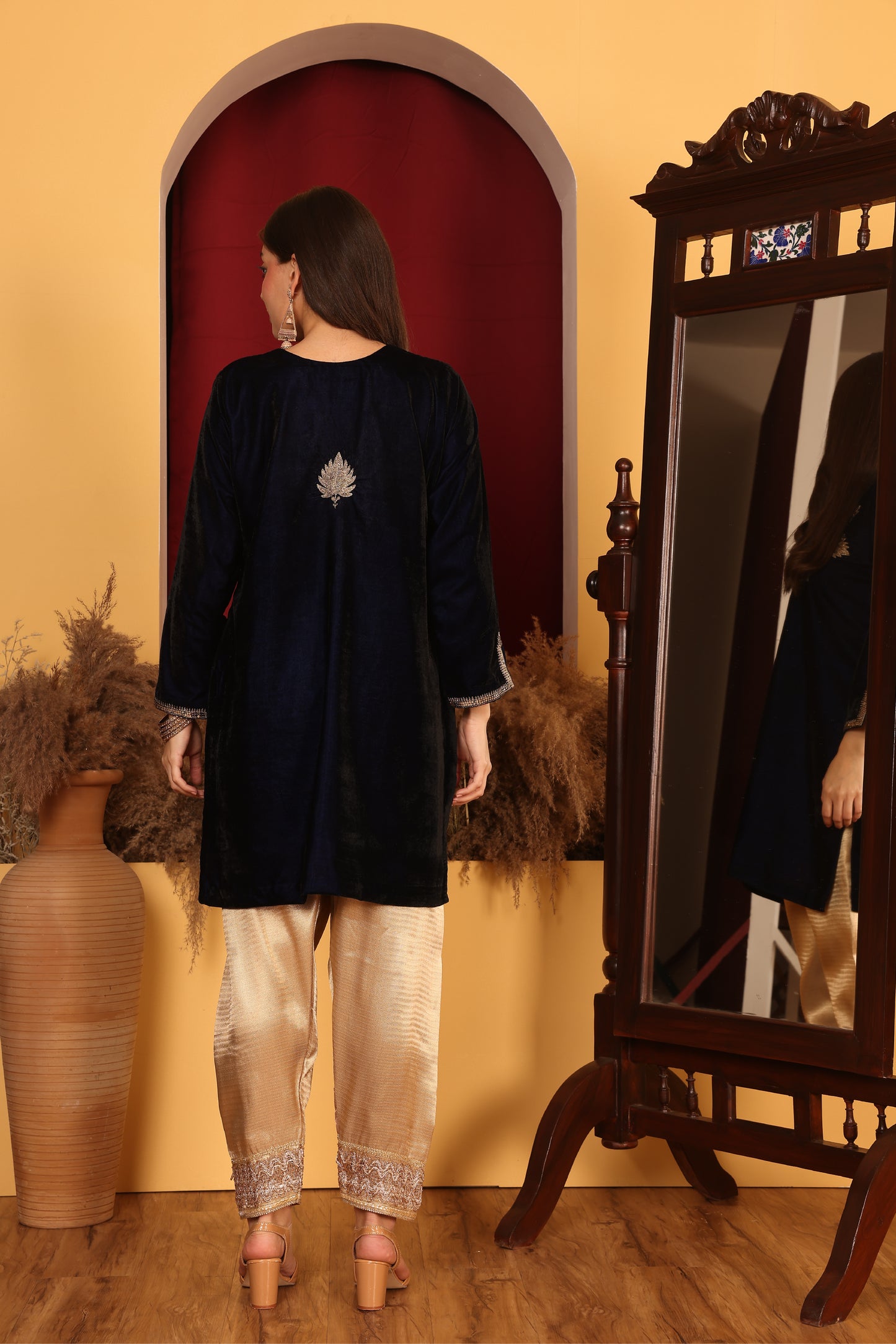 Kashmiri-Inspired Velvet Kurta Set