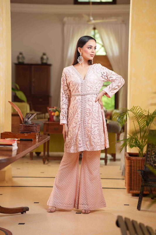 Embroidered kurta with pants and belt