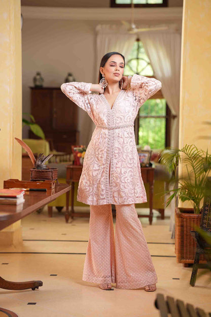 Embroidered kurta with pants and belt