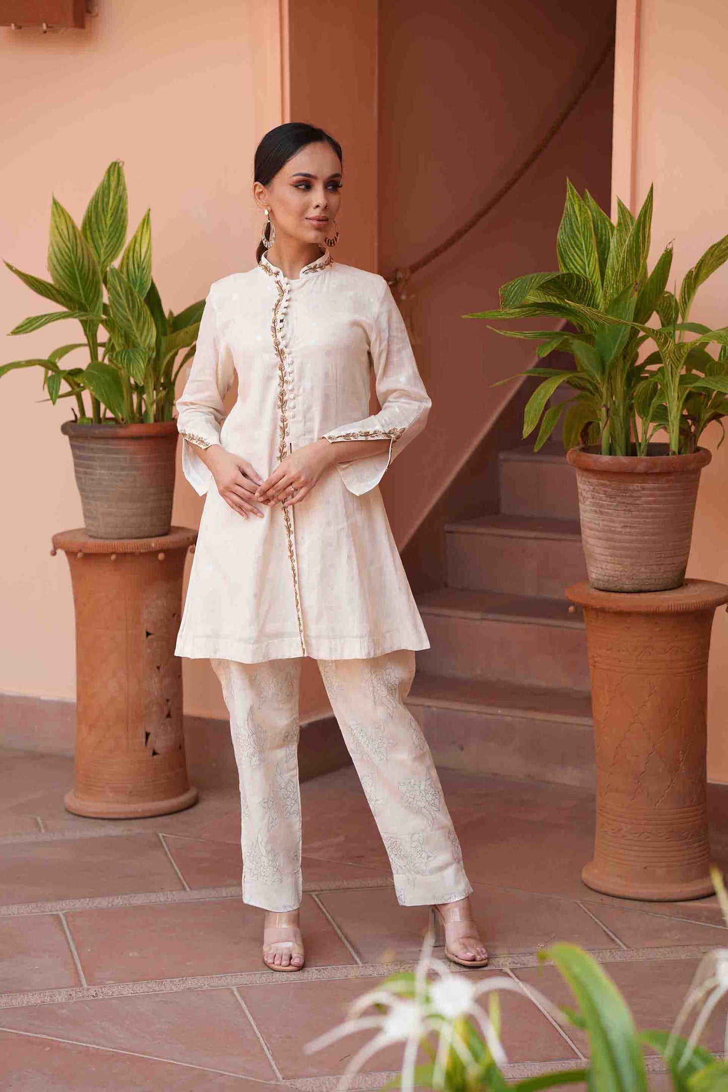 Straight kurta with neckline embroidery and pants