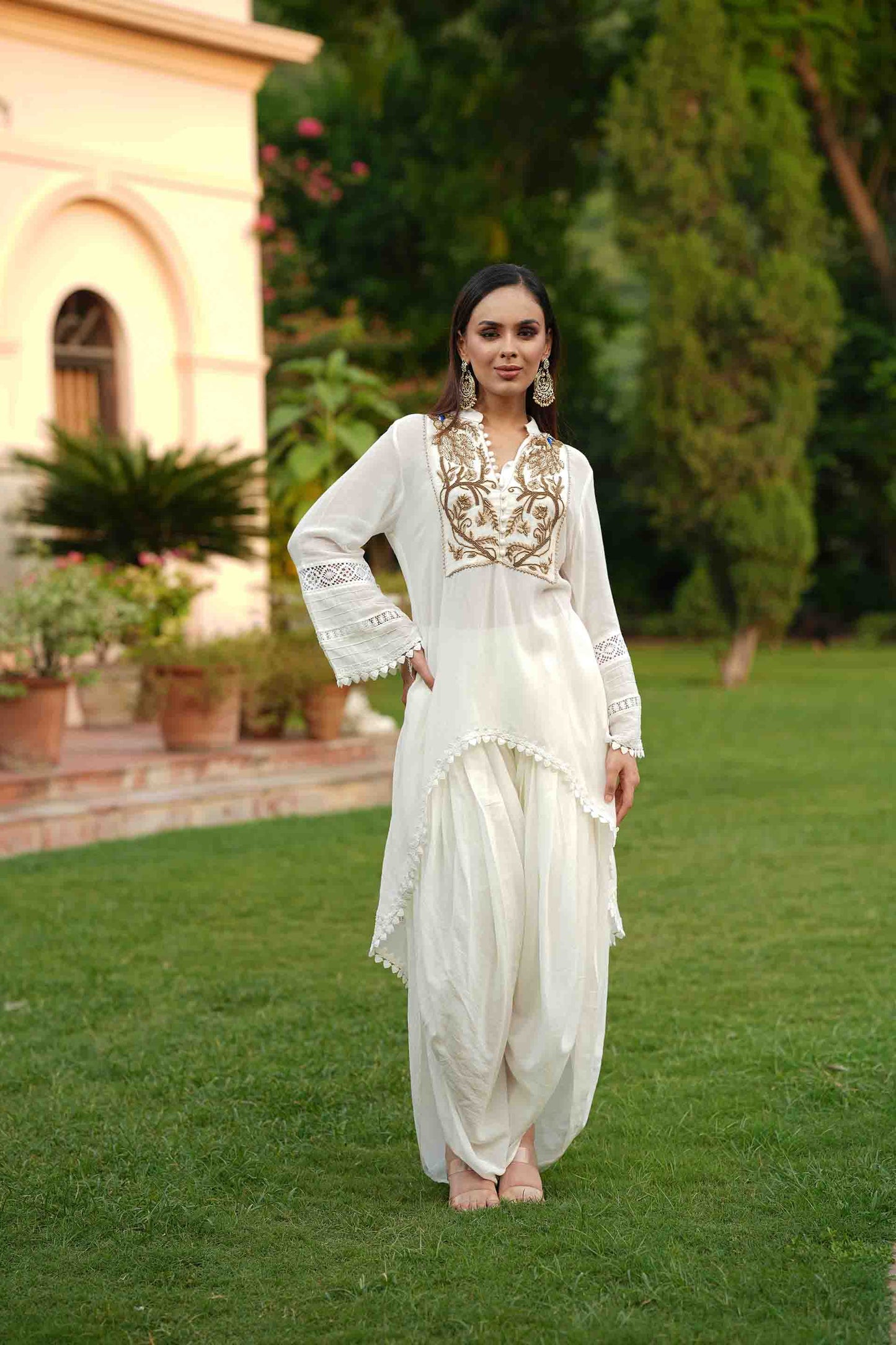 Bodice embroidered kurta and dhoti pants