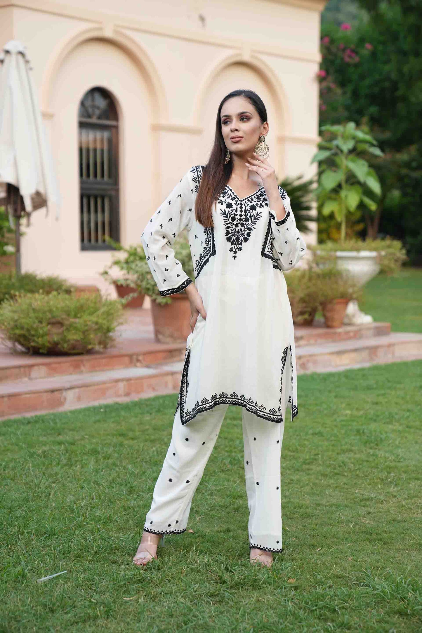 Ivory set with neckline embroidery in black