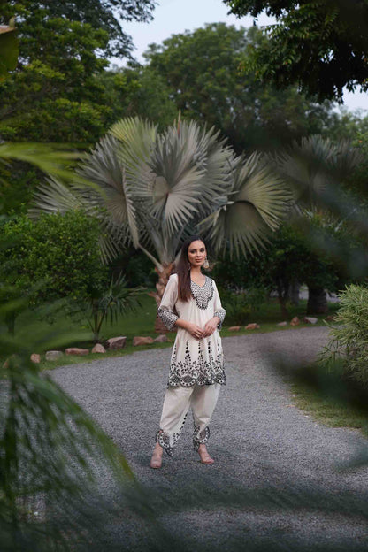 White Mughal motifs and scallop kurta and pants