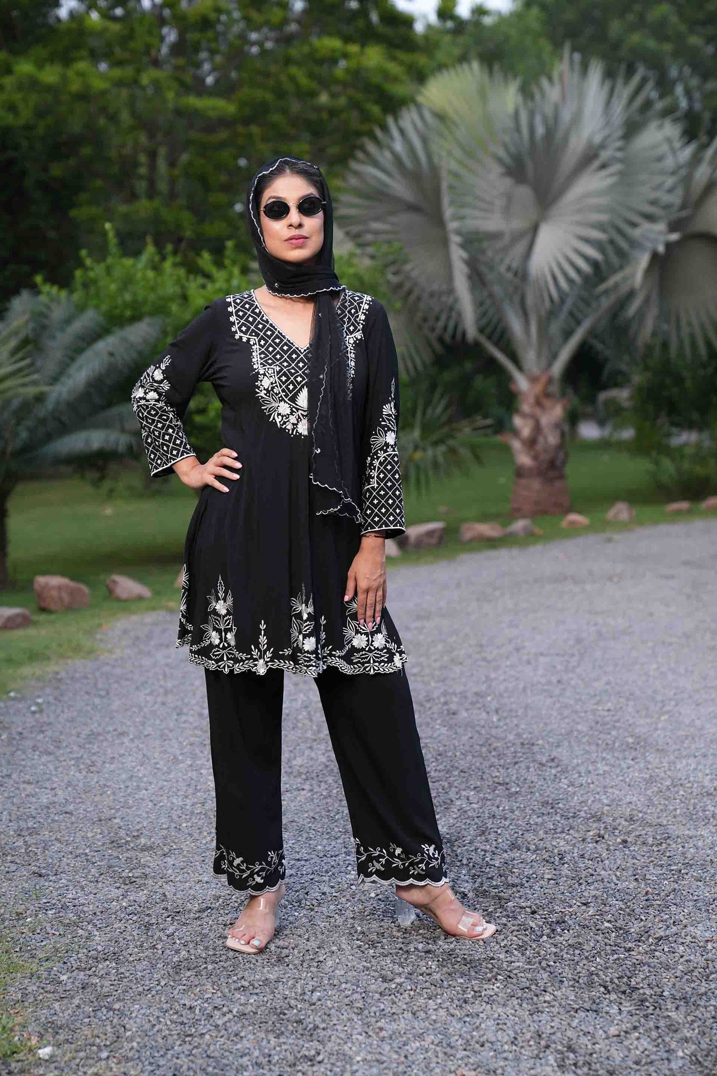 Black Mughal motifs and scallop kurta and pants