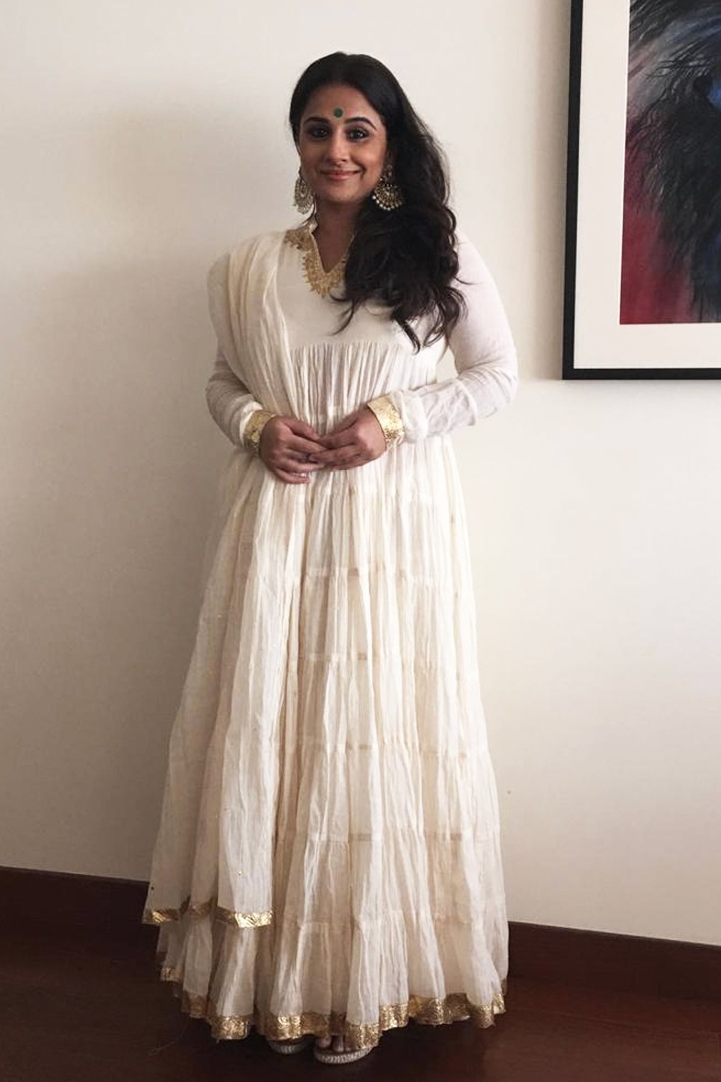 Vidya Balan’s Crushed ivory set with neckline embroidery